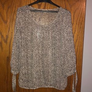 Animal print 3/4 length sleeve blouse